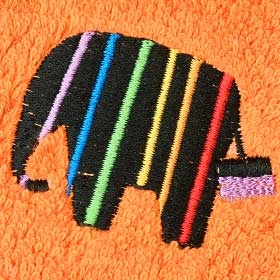 Oranges Handtuch mit besticktem Elefanten