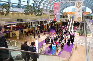 Eingangsbereich zur PSI-Messe 2014 in Düsseldorf.